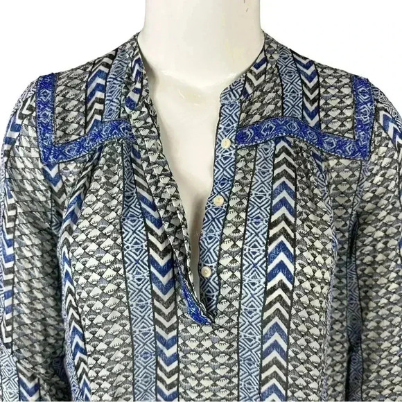 Lucky Brand blue and white print top size 1X - Picture 3 of 9